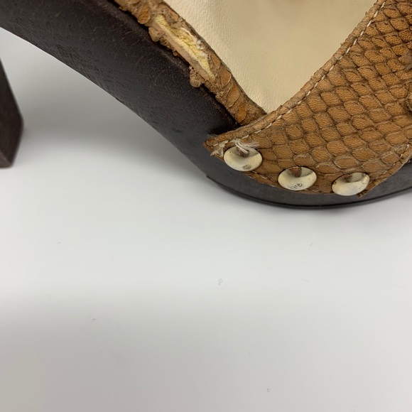 Jimmy Choo Uncanny Wedge - Picture 5 of 8